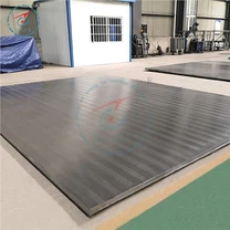 Titanu dengta nerūdijančio plieno plokštė